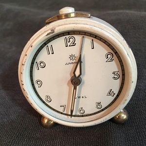 Juhnghans German clock